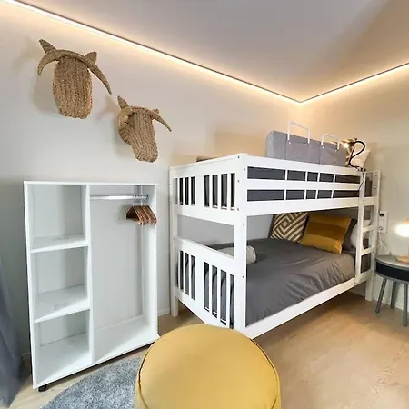 Atico Duplex De Lujo - Clasificacion 5 Estrellas - 8pax - A Pie Del Centro - 2 Parkings L By Bonesvacances
